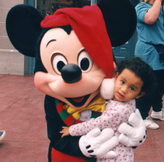 Mari gives Mickey a hug!