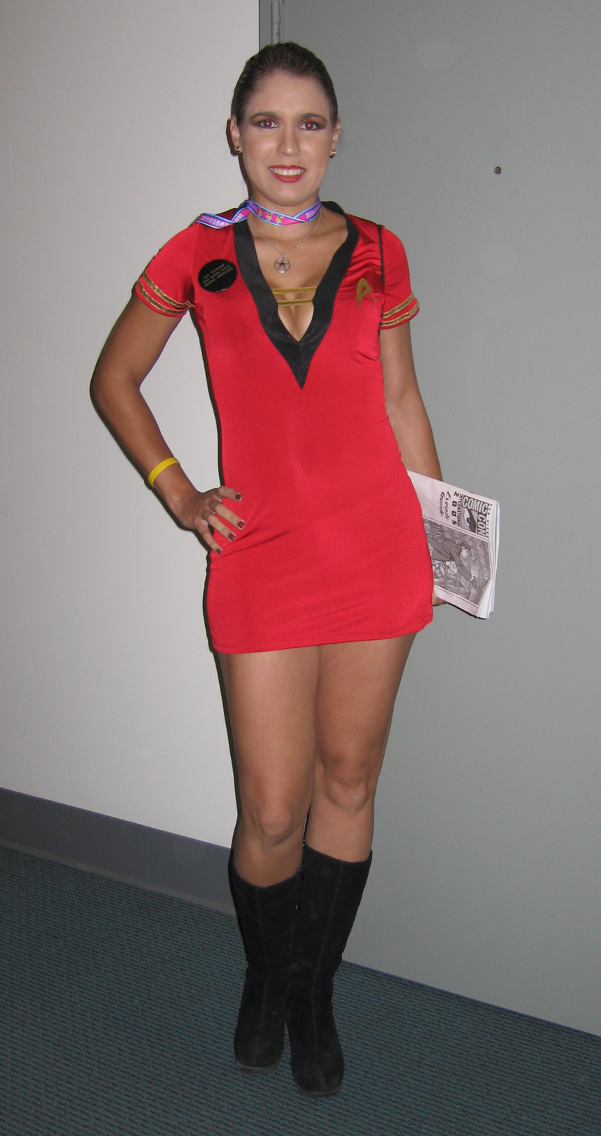Lt. Uhura visits Comic Con!